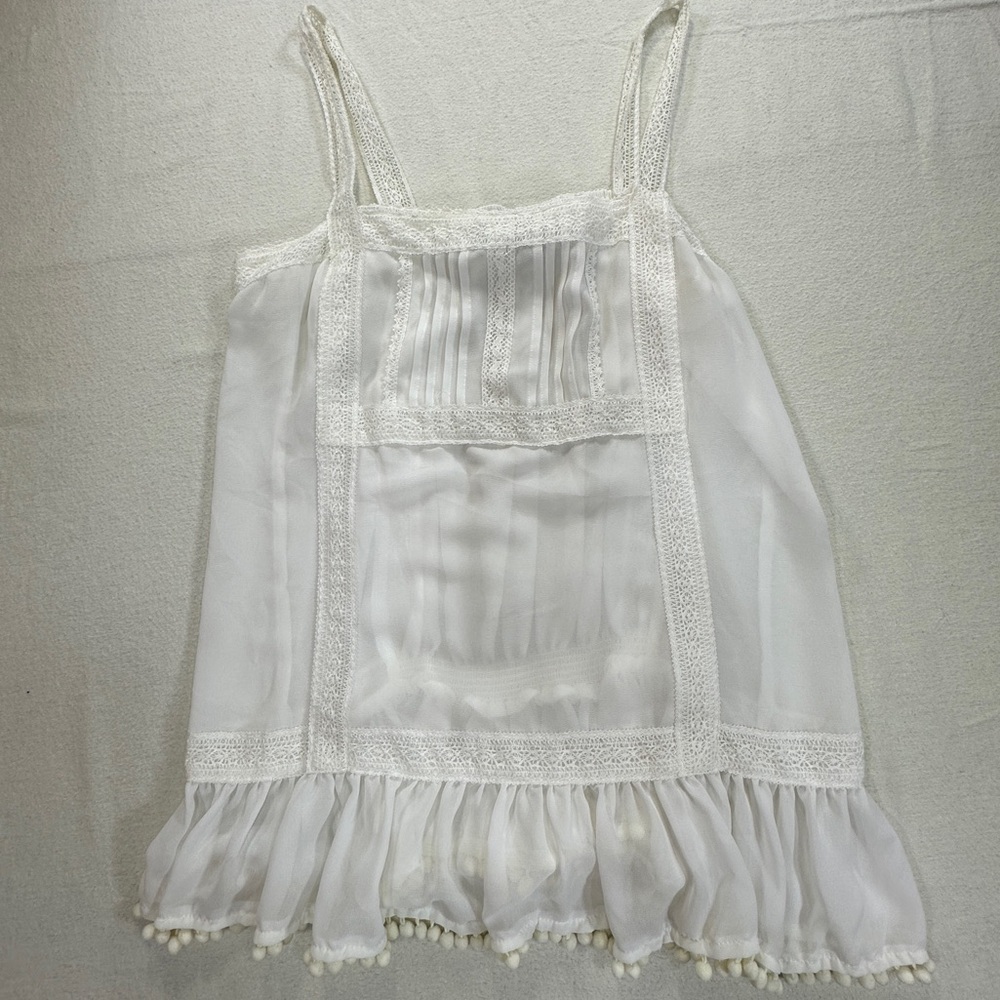 American Rag Chic Ivory Lace Sleeveless Blouse with Pom Poms. Sz L